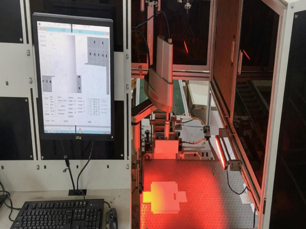Automatic&nbsp;Positioning&nbsp;Box&nbsp;Wrap